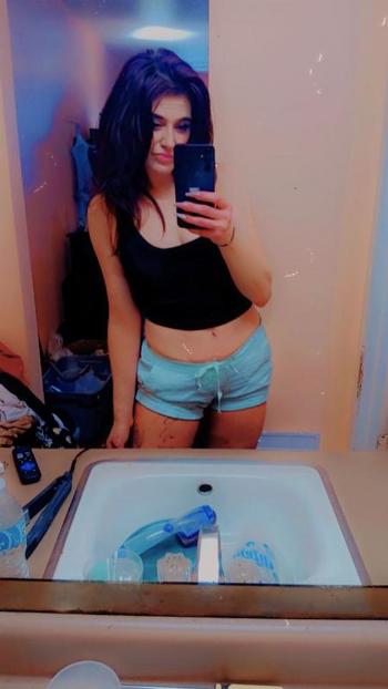 337-800-0180, 35  female escort, Lafayette