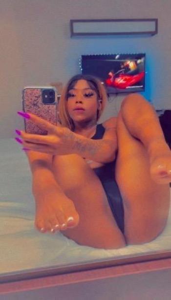 Cupcakes , 26  female escort, Lafayette