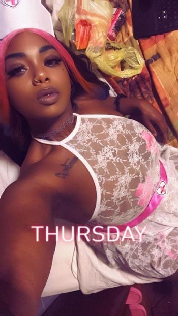 225-487-4410, 29  female escort, Lafayette