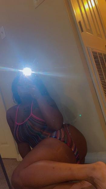 279-758-0451, 26  female escort, Lafayette