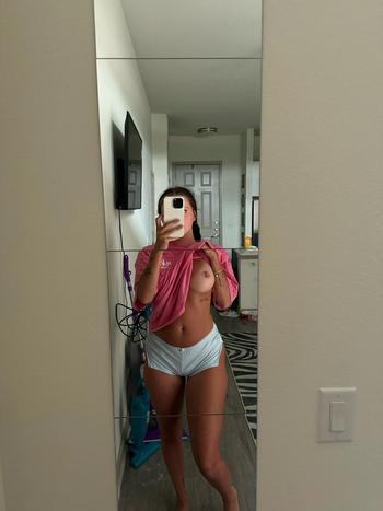 Heather , 26 Caucasian female escort, Lafayette