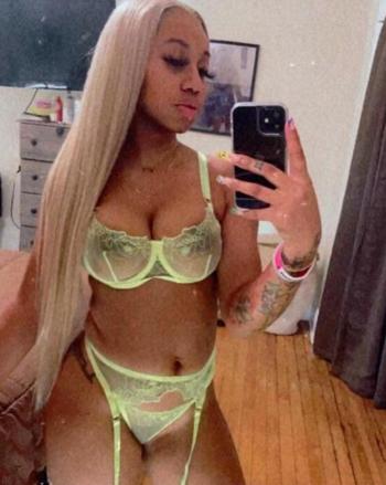 Jada, 26  female escort, Lafayette