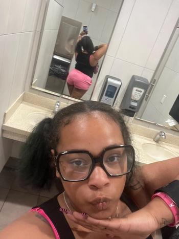 Star, 22  female escort, Lafayette
